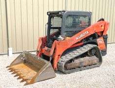 Kubota SVL75-2 skid steer loader