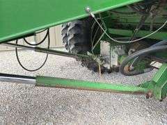 John Deere 9500 4x4 combine