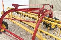 New Holland 258 side delivery hay rake w/ dolly wheels