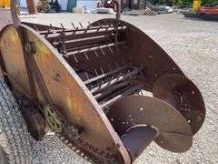 John Deere model H ground drive manure spreader
