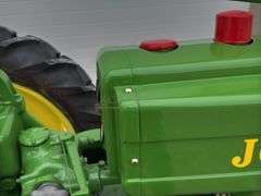 John Deere H tractor