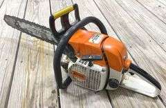 Stihl Wood Boss 028AV chainsaw w/ case