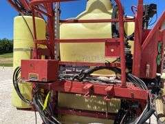 Hardi Commander 1,200 gallon sprayer
