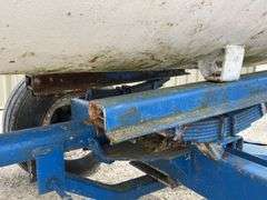 Lely wagon gear w/ 1,000 gallon anhydrous tank