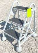 Cotterman 28" rolling utility stairs
