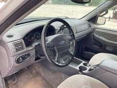2004 Ford Explorer XLT 4x4 SUV