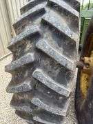 John Deere 8640 4-wheel drive tractor