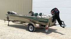 2000 Fisher 17 Dominator aluminum fishing boat