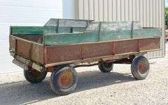 Trasco wagon gear w/ 14' grain bed