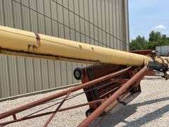 Westfield MK100 60' transport auger