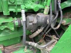 John Deere 9500 4x4 combine