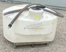 425 gallon round poly tank