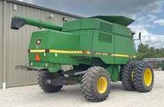 John Deere 9500 4x4 combine