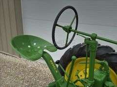 John Deere H tractor