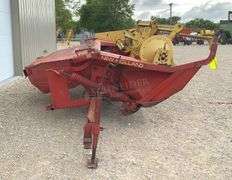 New Holland 495 12' mower conditioner