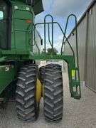 John Deere 9500 4x4 combine