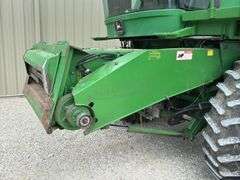 John Deere 9500 4x4 combine