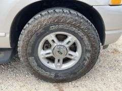 2004 Ford Explorer XLT 4x4 SUV