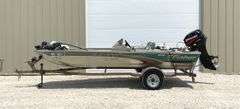 2000 Fisher 17 Dominator aluminum fishing boat