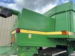 John Deere 9500 4x4 combine
