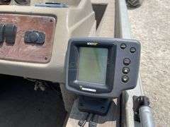 2000 Fisher 17 Dominator aluminum fishing boat