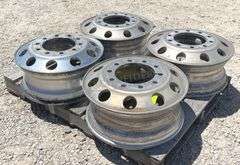 4- 22.5" aluminum rims