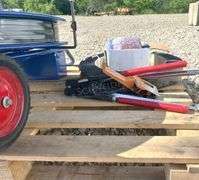 Uline banding machine w/ supplies