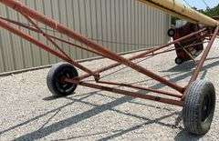 Westfield MK100 60' transport auger