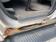2004 Ford Explorer XLT 4x4 SUV