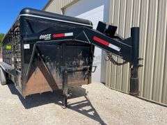 2014 Coose 20' gooseneck stock trailer