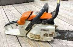 Stihl Wood Boss 028AV chainsaw w/ case