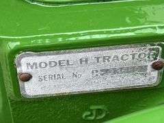 John Deere H tractor