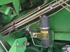 John Deere 9500 4x4 combine