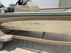 2000 Fisher 17 Dominator aluminum fishing boat