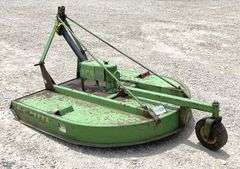 John Deere 506 5' 3-point brush hog