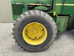 John Deere 8640 4-wheel drive tractor