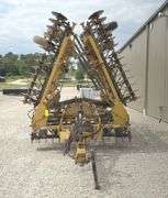 Landoll Finisholl-850 28' soil finisher