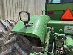 John Deere 8640 4-wheel drive tractor