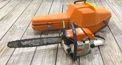 Stihl Wood Boss 028AV chainsaw w/ case