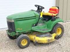 John Deere LX279 riding mower