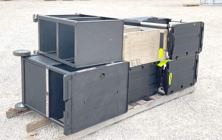 6 rolling utility carts, 5 plastic & 1 steel