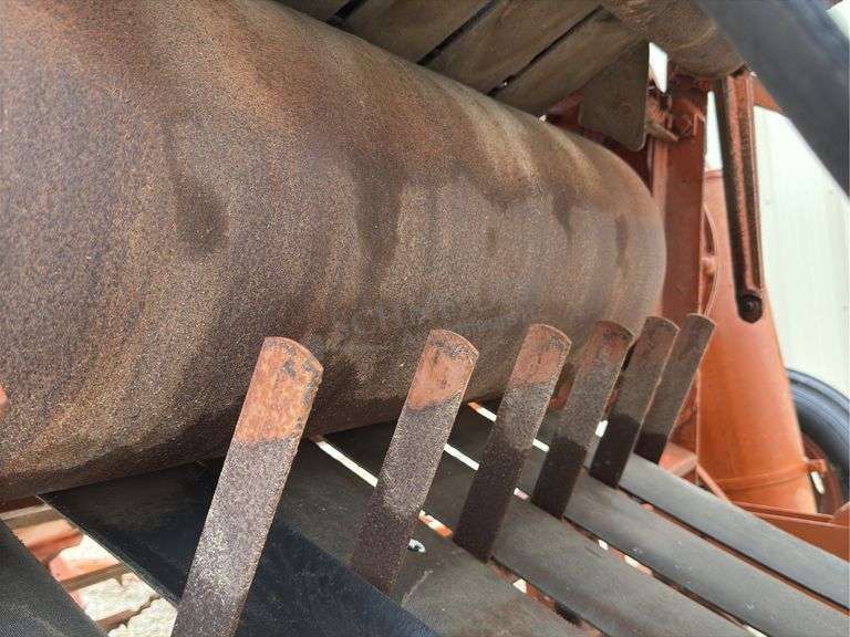 Allis Chalmers roto-baler small round baler