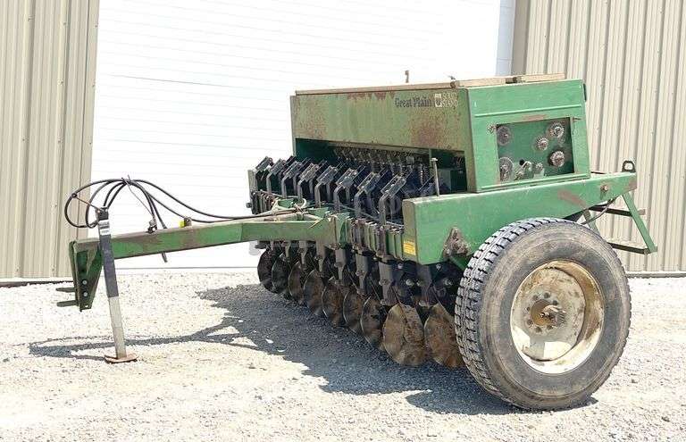 Great Plains Solid Stand 10 10' no-till grain drill