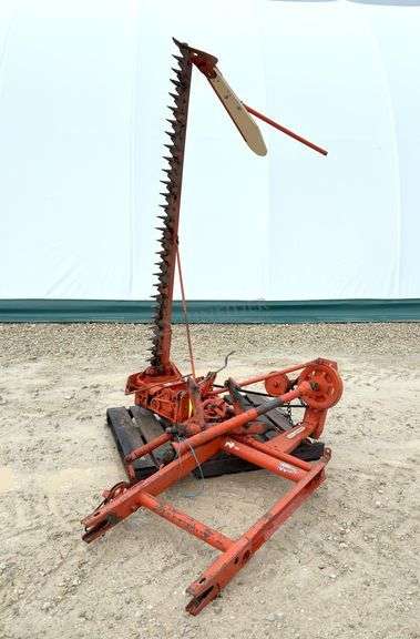 Allis Chalmers 7' mounted sickle mower