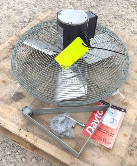 Unused Dayton 24" shop fan w/ wall mount