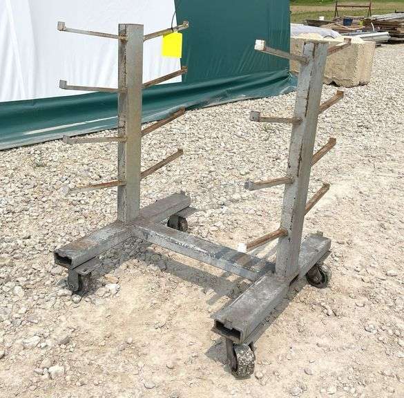 32" long rolling material rack