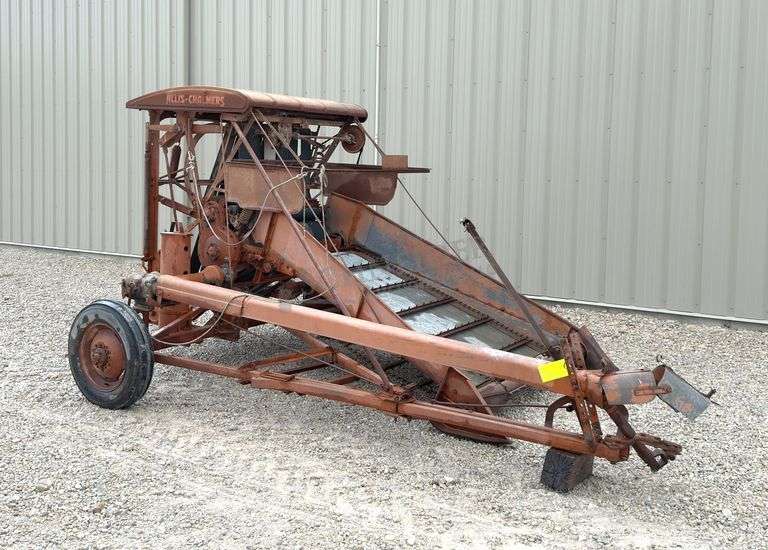 Allis Chalmers roto-baler small round baler