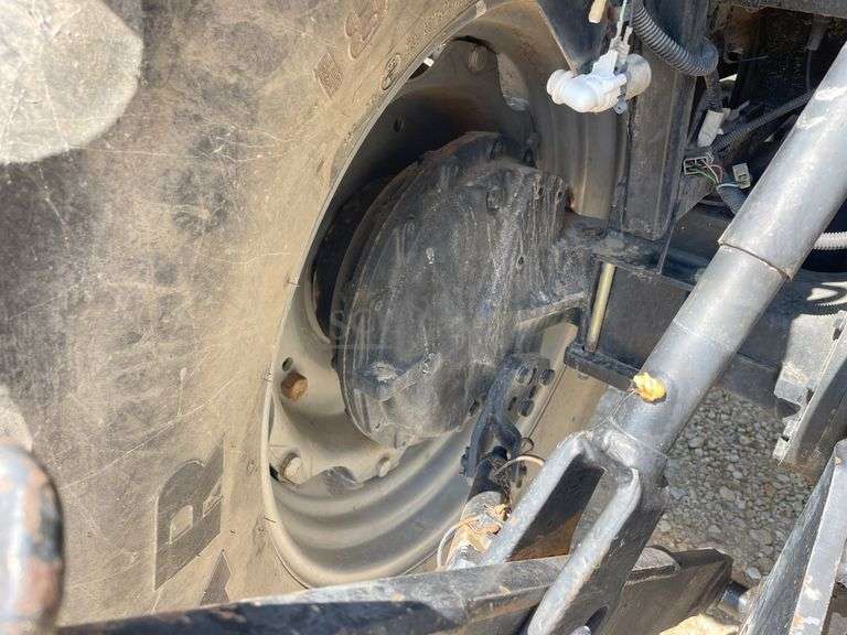 2004 Case IH JX75 tractor w/ loader