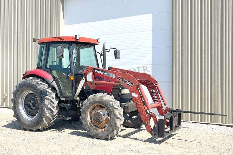 2004 Case IH JX75 tractor w/ loader