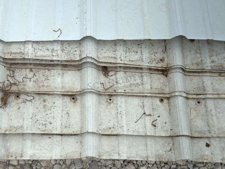 Group of used barn metal up to 18' long, 25+ sheets